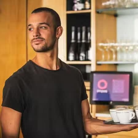 Venue Catalina 8 450 2